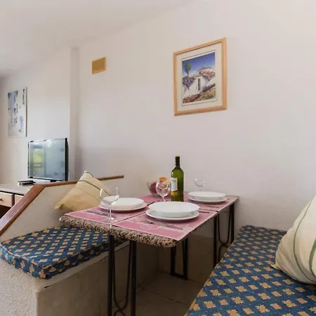 Santa Maria 16 - Apartament *